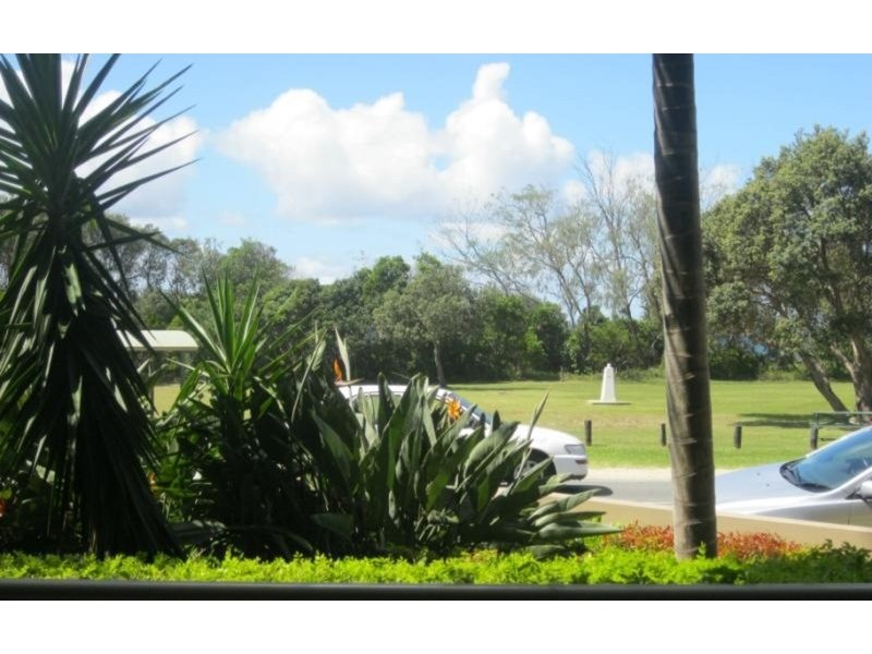 2/240 Marine Parade, Kingscliff NSW 2487
