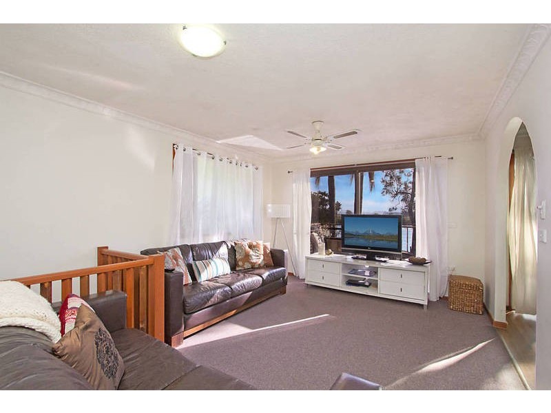 160 Riverside Drive, Tumbulgum NSW 2490