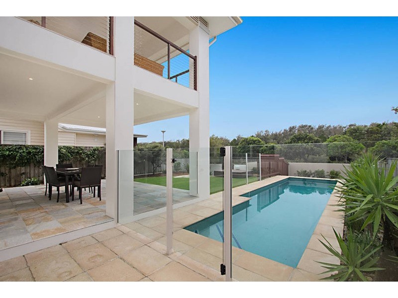 20 Kamala Crescent, Casuarina NSW 2487