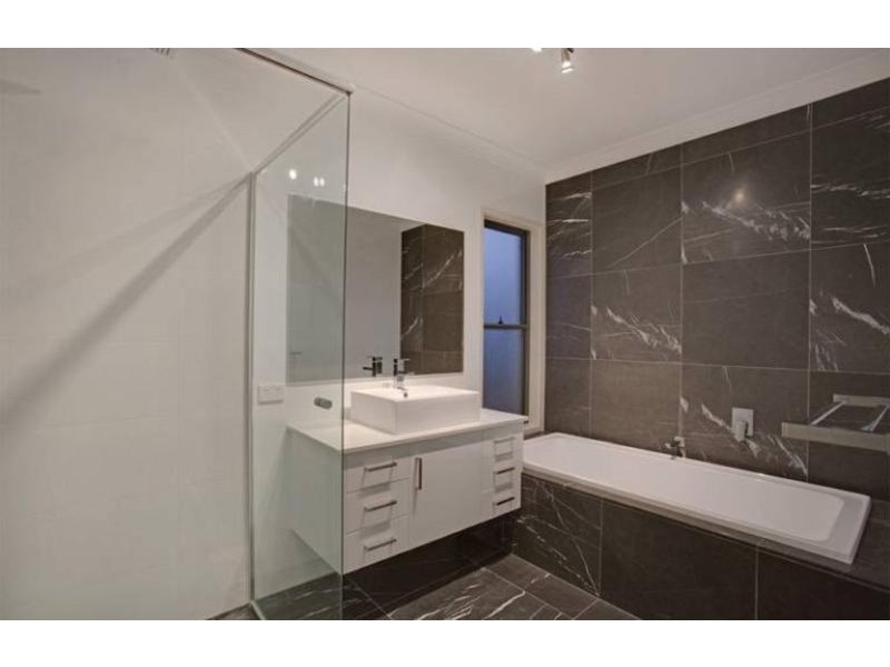 420 Casuarina Way, Casuarina NSW 2487