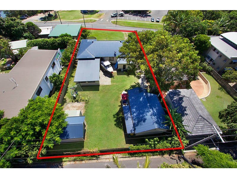 8 Chitticks Lane, Fingal Head NSW 2487