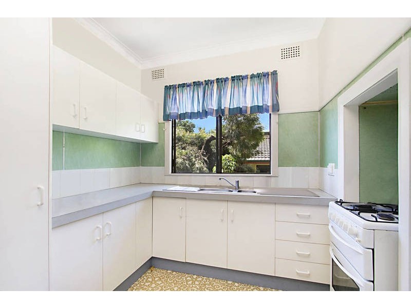 8 Chitticks Lane, Fingal Head NSW 2487