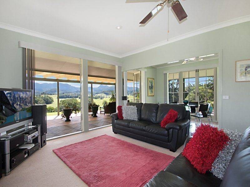 502  Numinbah Road, Nobbys Creek NSW 2484