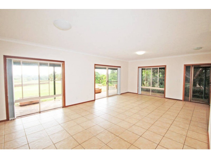 180 Tweed Coast Road, Cudgen NSW 2487