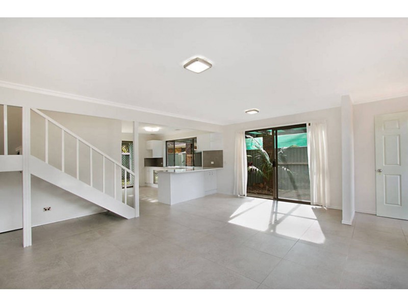 2/97 Old Ferry Road, Banora Point NSW 2486