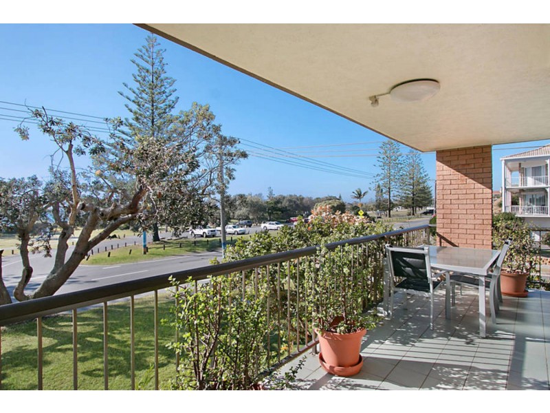 2/172 Marine Parade, Kingscliff NSW 2487