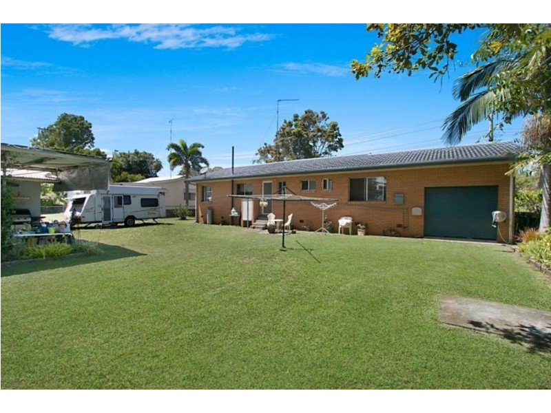 74  Wommin Bay Road, Chinderah NSW 2487