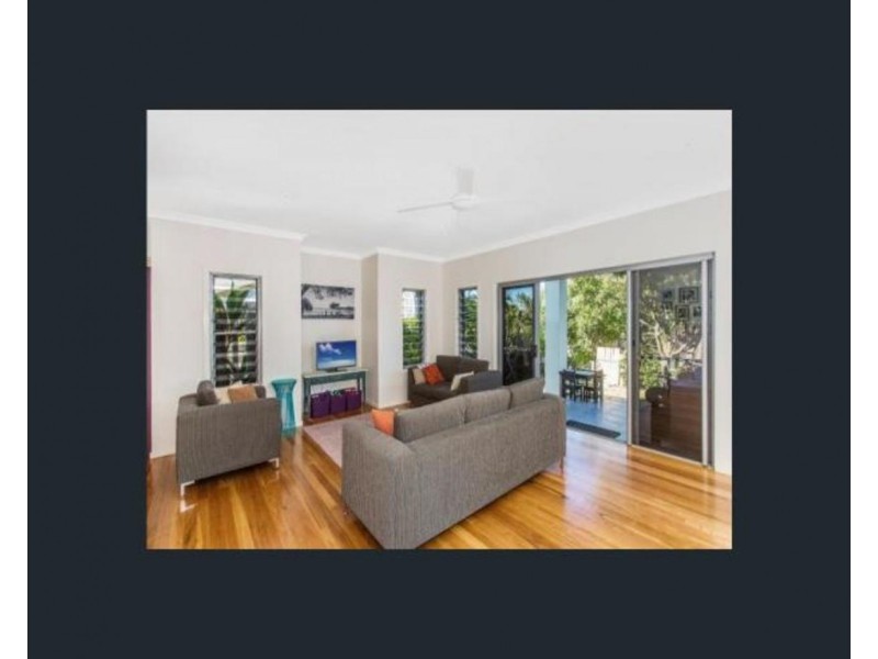 1/2 Ebony Court, Casuarina NSW 2487