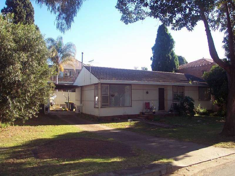 11A Salisbury Street, Penshurst NSW 2222