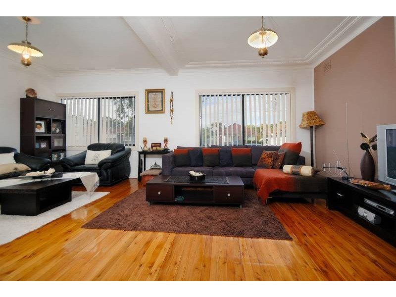 77 Sandringham Street, Sans Souci NSW 2219