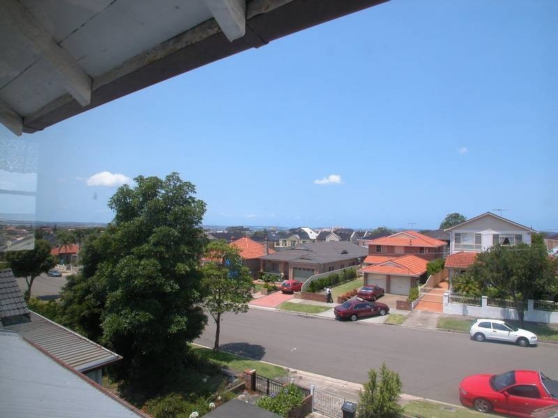 66 Rawson Avenue, Bexley NSW 2207