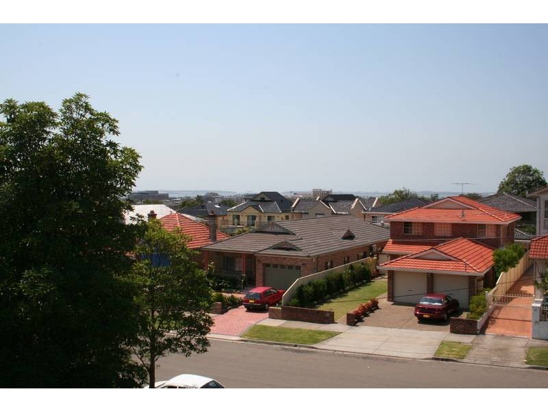 66 Rawson Avenue, Bexley NSW 2207