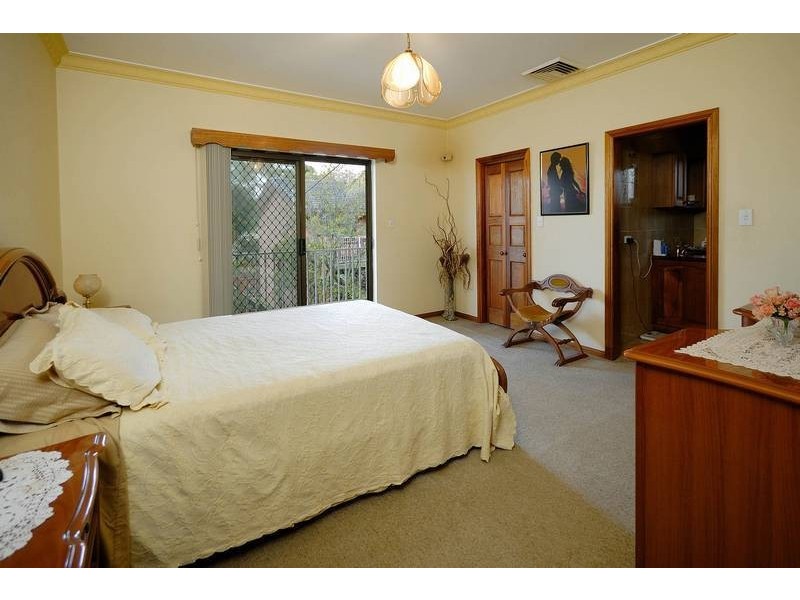 110a Queens (enter via Rose Ave) Road, Connells Point NSW 2221