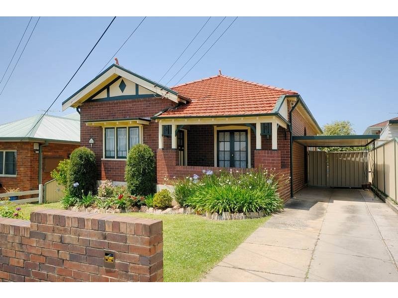 129 Stoney Creek  Road, Beverly Hills NSW 2209