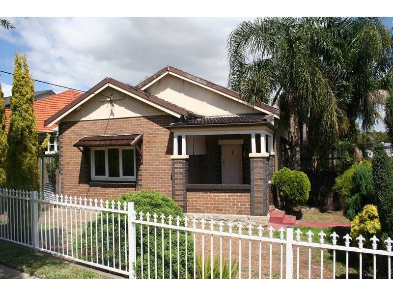 1 Mead  Street, Banksia NSW 2216