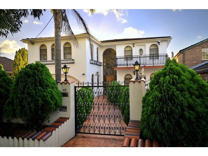 65 Stuart Street, Blakehurst NSW 2221