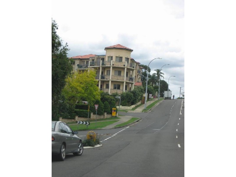 Railway Parade, Allawah NSW 2218