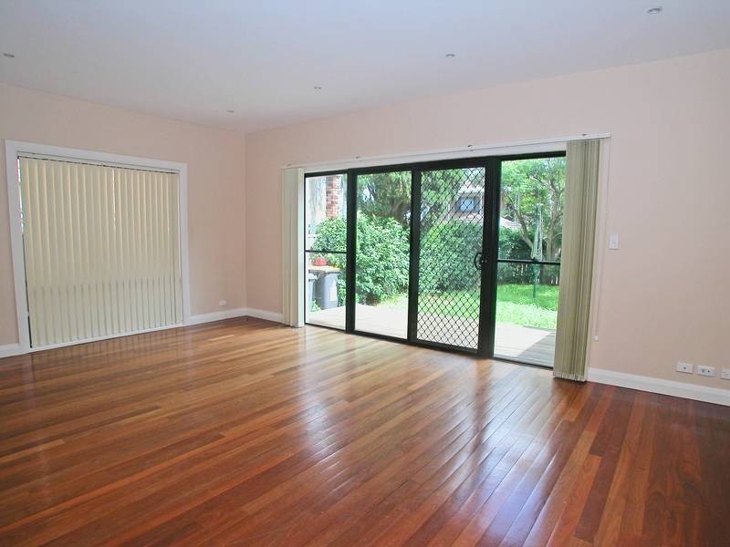 26 General Holmes Drive, Brighton-le-sands NSW 2216