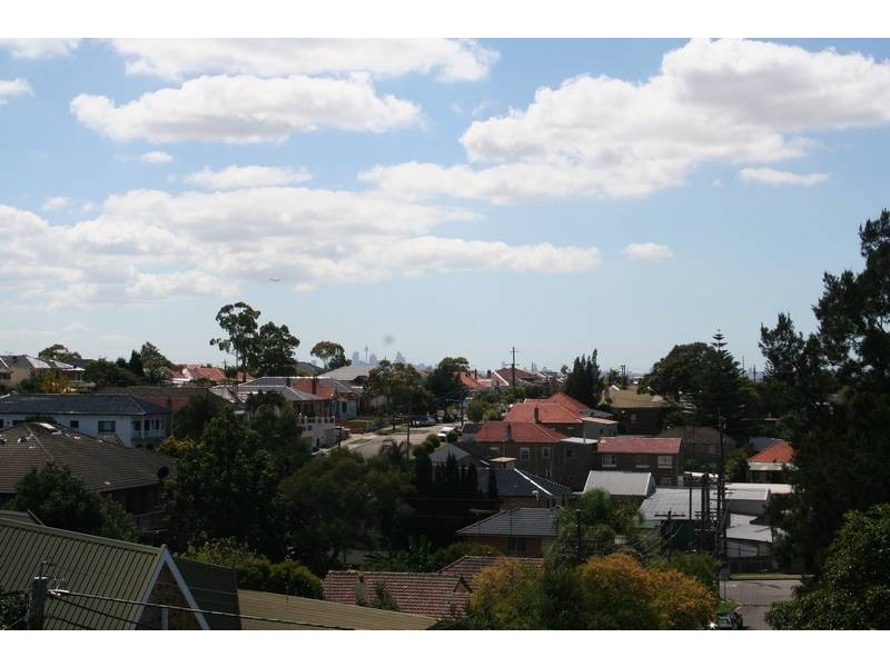 13/3 Short Street, Carlton NSW 2218