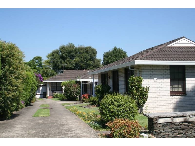 2/33 Bassett Street, Hurstville NSW 2220