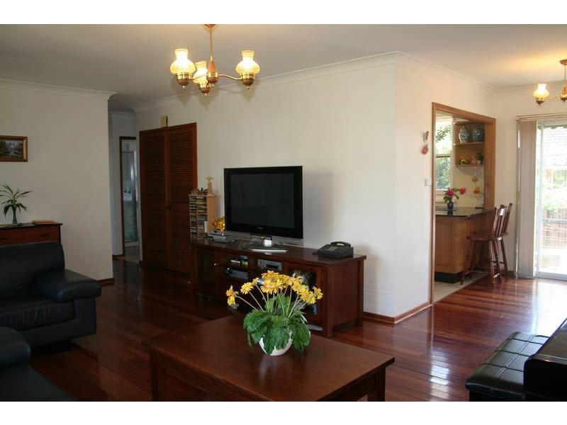 2/33 Bassett Street, Hurstville NSW 2220