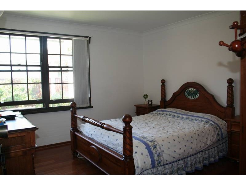 2/33 Bassett Street, Hurstville NSW 2220