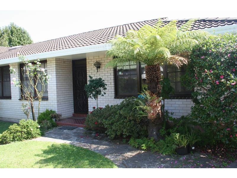 2/33 Bassett Street, Hurstville NSW 2220