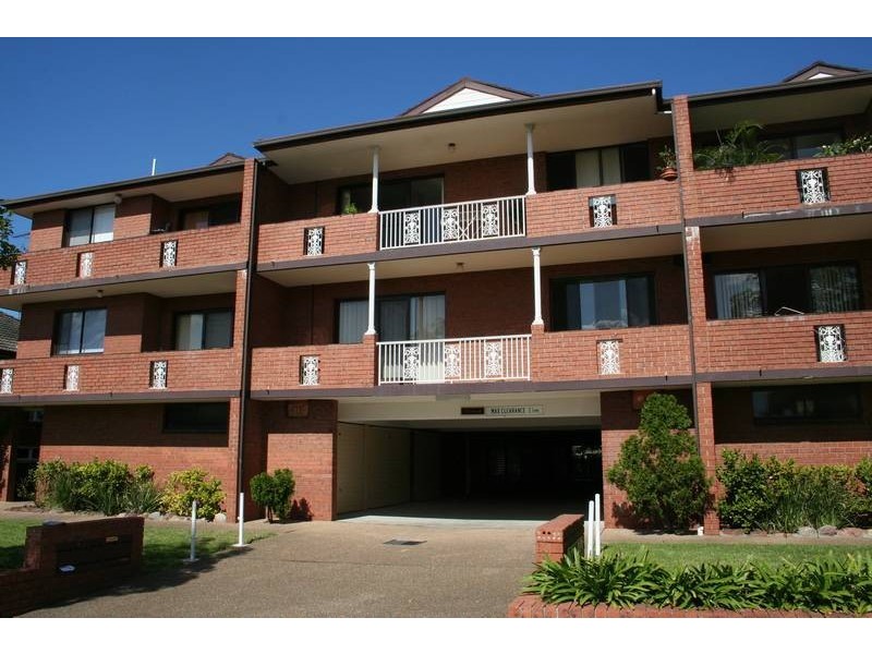 1/11-13 Gladstone Street, Bexley NSW 2207