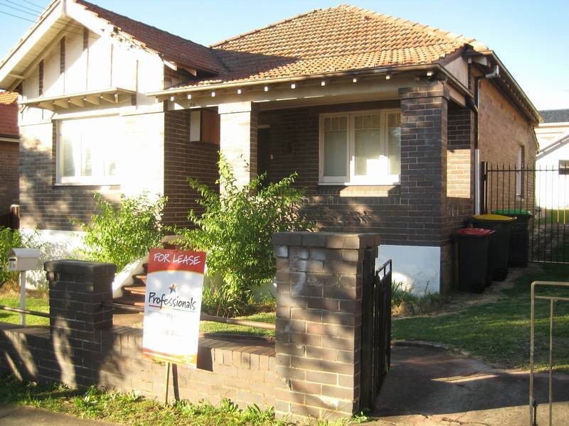 The Avenue, Hurstville NSW 2220