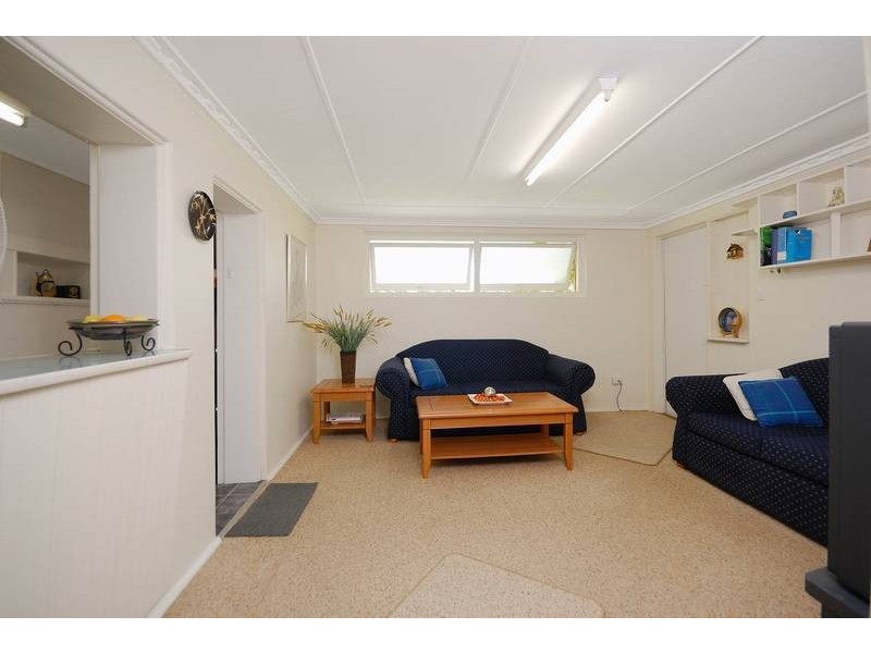 11 Beach Street, Blakehurst NSW 2221