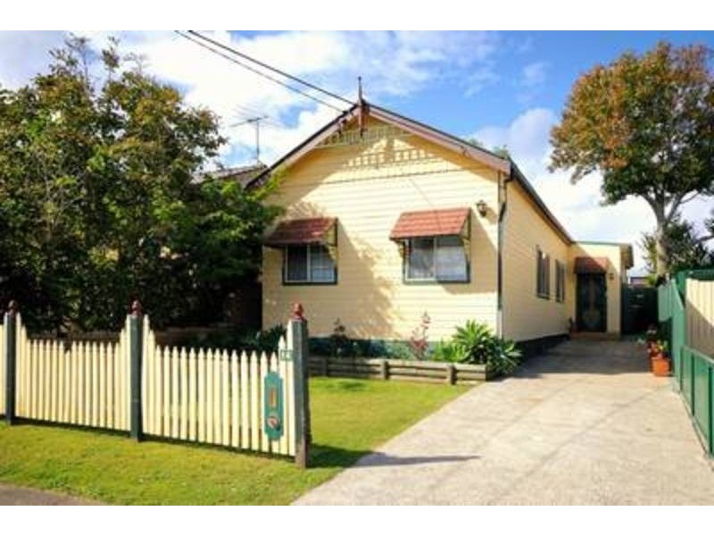 14 Carroll Street, Beverley Park NSW 2217