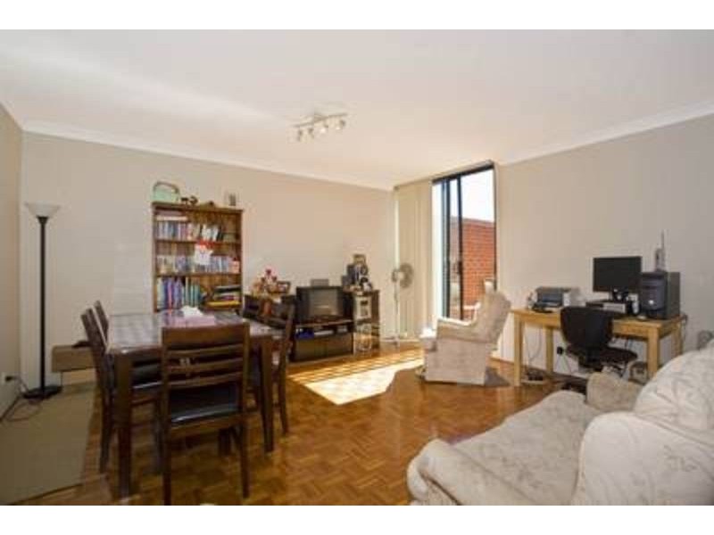 7/374 Forest Road, Bexley NSW 2207