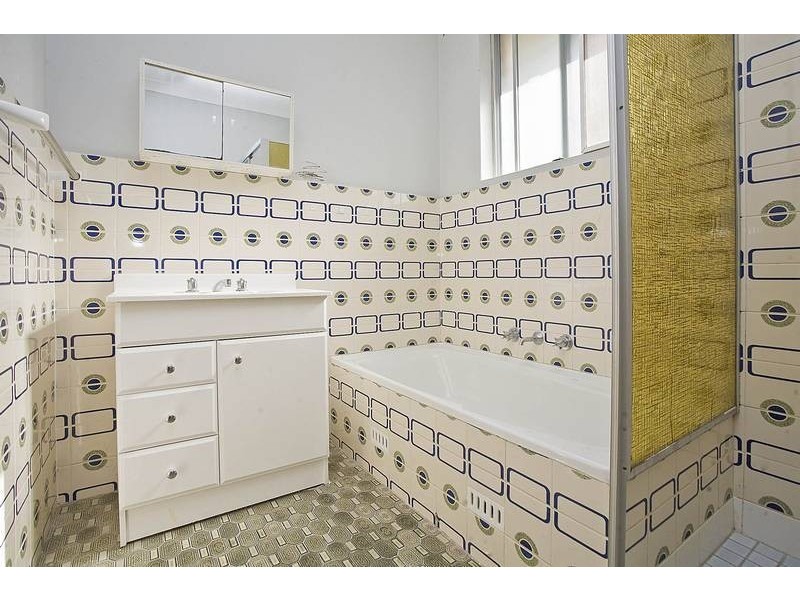 4/6 Carnarvon Street, Carlton NSW 2218