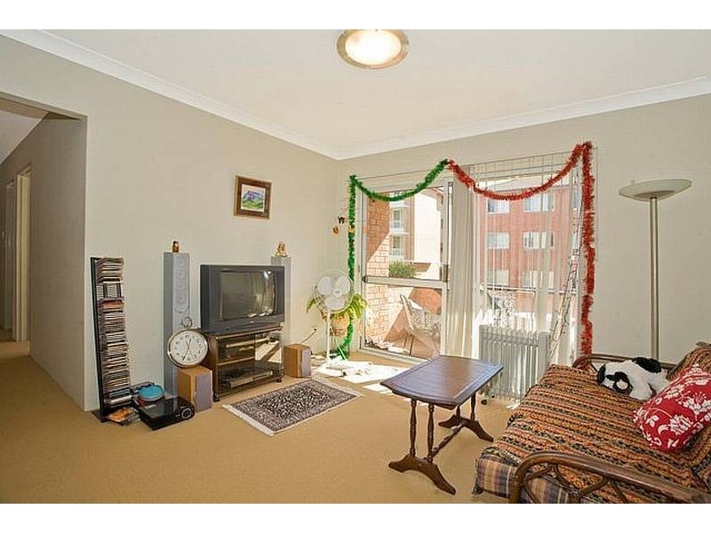 6/2 Kitchener Street, Kogarah NSW 2217