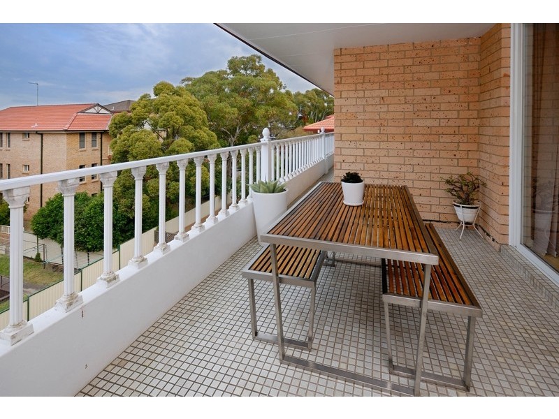 12/35 Robertson Street, Kogarah NSW 2217