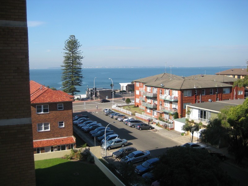 Brighton-le-sands NSW 2216