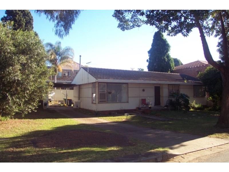 11a Salisbury Street, Penshurst NSW 2222