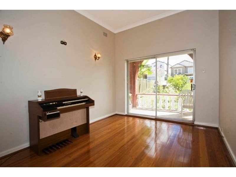 57 Caledonian Street, Bexley NSW 2207