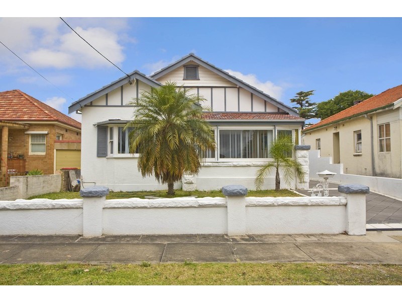 7 Carinya Avenue, Brighton-le-sands NSW 2216