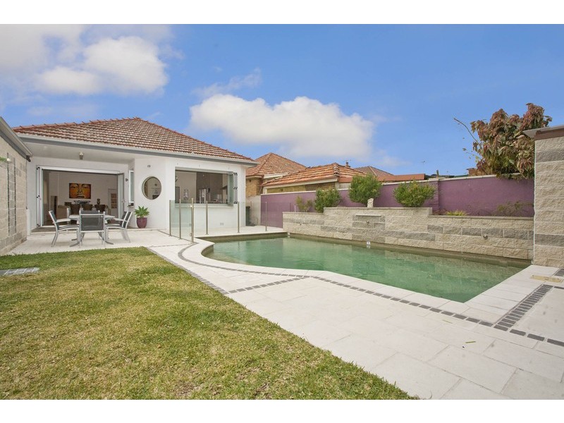 7 Carinya Avenue, Brighton-le-sands NSW 2216