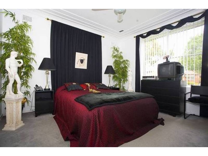 13 Harslett Crescent, Beverley Park NSW 2217