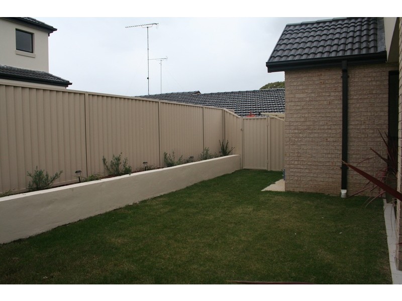 24 Prospect Lane, Carlton NSW 2218