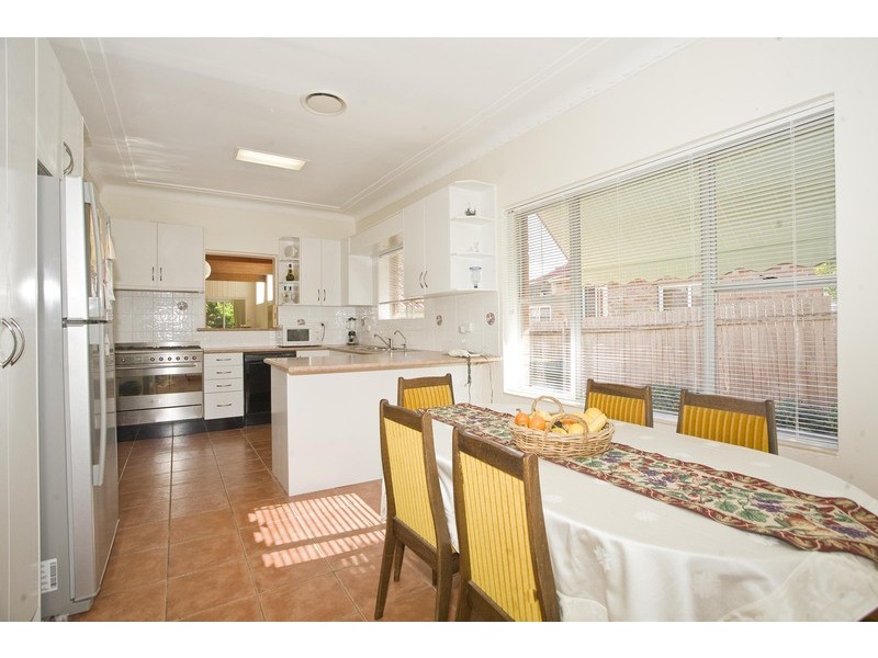 217 West Street, Blakehurst NSW 2221