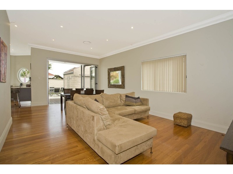 7 Carinya Avenue, Brighton-le-sands NSW 2216