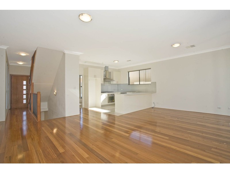 24 Prospect Lane, Carlton NSW 2218