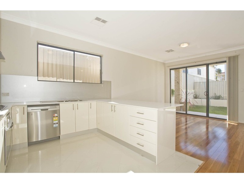 24 Prospect Lane, Carlton NSW 2218