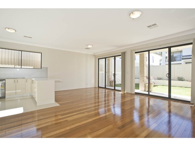 24 Prospect Lane, Carlton NSW 2218