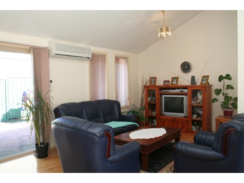 2/105 West Botany Street, Arncliffe NSW 2205