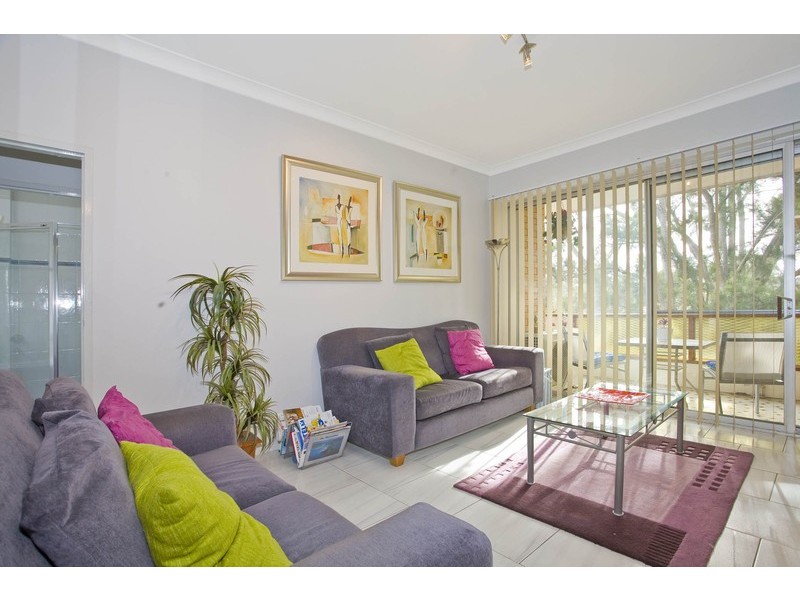 12/9 Argyle Street, Carlton NSW 2218