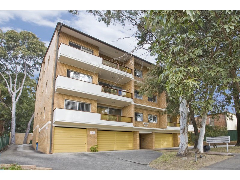 12/9 Argyle Street, Carlton NSW 2218